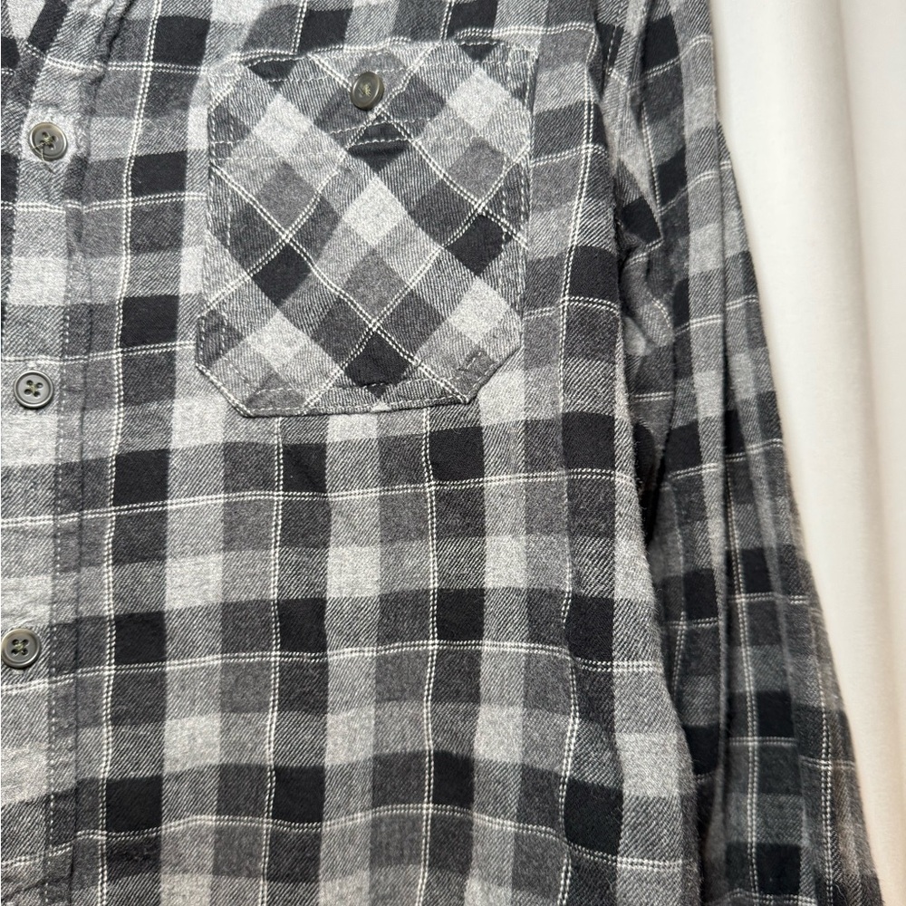 Arizona Jean Company Black and Gray Plaid Shirt - Picture 4 of 6